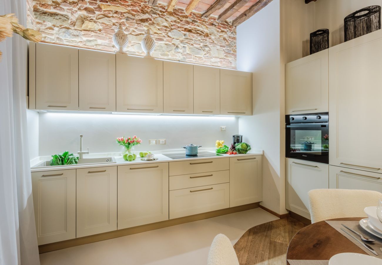 Appartement in Lucca - Convenient First Floor 2 Bedrooms Apartment With WiFi Appartement in Lucca - Convenient First Floor 2 Bedrooms Apartment With WiFi
