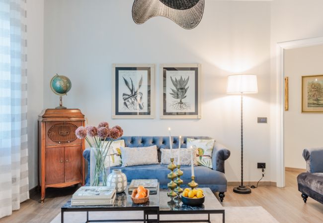 Appartement in Lucca - Modern 3 Bedrooms Apartment with Terrace inside the Walls of Lucca Appartement in Lucca - Modern 3 Bedrooms Apartment with Terrace inside the Walls of Lucca