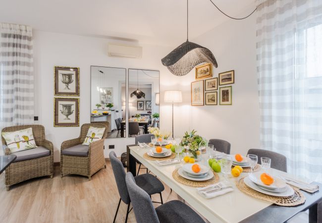 Appartement in Lucca - Modern 3 Bedrooms Apartment with Terrace inside the Walls of Lucca Appartement in Lucca - Modern 3 Bedrooms Apartment with Terrace inside the Walls of Lucca