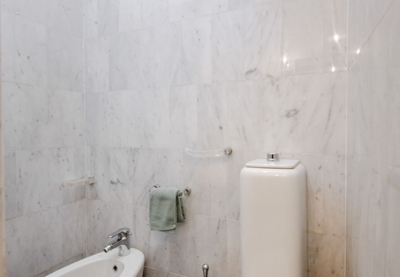 Appartement in Lucca - Modern Panoramic Penthouse with Elevator inside the Walls of Lucca Appartement in Lucca - Modern Panoramic Penthouse with Elevator inside the Walls of Lucca