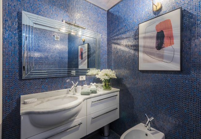 Appartement in Lucca - De Nobili Penthouse, Luxury Apartment with Elevator inside the Walls of Lucca Appartement in Lucca - De Nobili Penthouse, Luxury Apartment with Elevator inside the Walls of Lucca