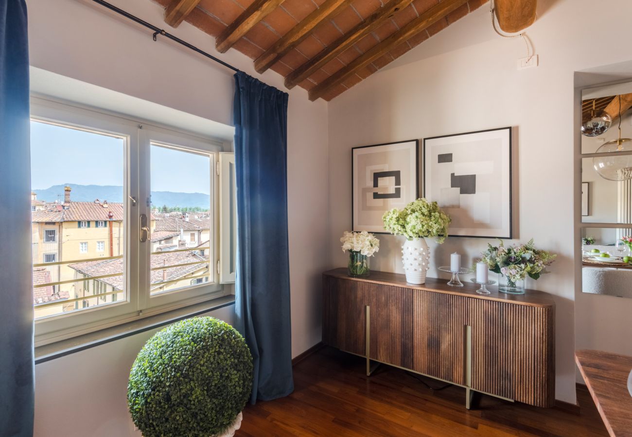 Appartement in Lucca - De Nobili Penthouse, Luxury Apartment with Elevator inside the Walls of Lucca Appartement in Lucca - De Nobili Penthouse, Luxury Apartment with Elevator inside the Walls of Lucca