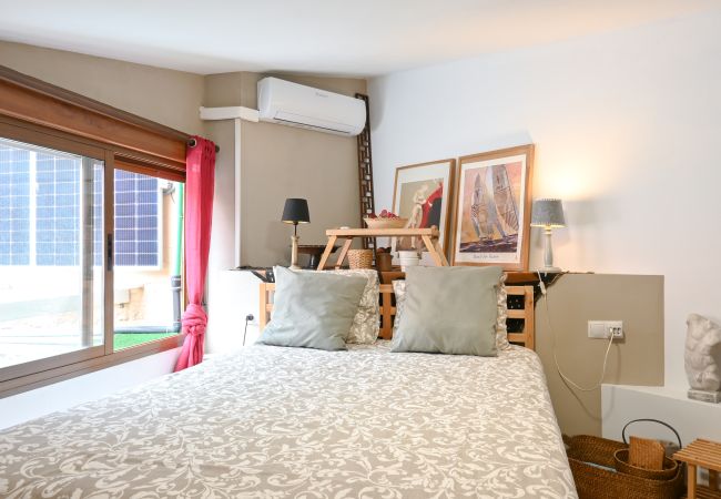 Appartement in Madrid - Coqueto estudio con piscina en Ciudad Lineal  Appartement in Madrid - Coqueto estudio con piscina en Ciudad Lineal