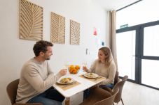 Appartement in Valencia - City Arts Suites III | 12 min City Arts | Pet Friendly