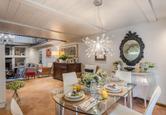 Villa in Lucca - Charming Church converted into Farmhouse with Pool Villa in Lucca - Charming Church converted into Farmhouse with Pool