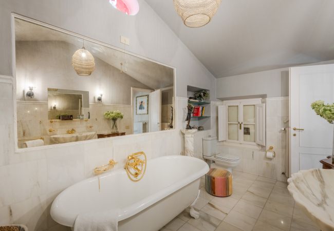 Villa in Lucca - Charming Church converted into Farmhouse with Pool Villa in Lucca - Charming Church converted into Farmhouse with Pool