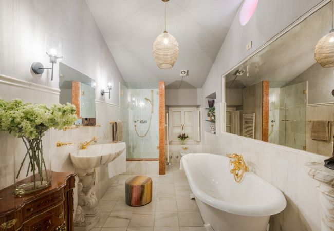 Villa in Lucca - Charming Church converted into Farmhouse with Pool Villa in Lucca - Charming Church converted into Farmhouse with Pool