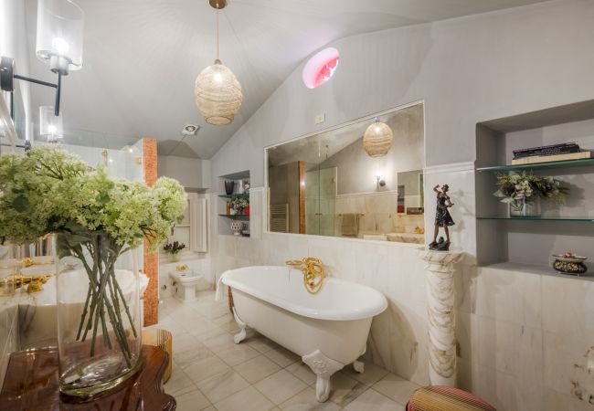 Villa in Lucca - Charming Church converted into Farmhouse with Pool Villa in Lucca - Charming Church converted into Farmhouse with Pool