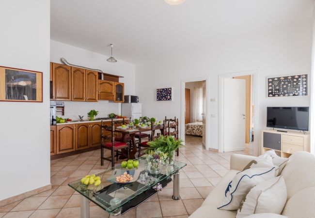 Appartement in Viareggio - Simple Duplex Apartment with Terrace in Viareggio Appartement in Viareggio - Simple Duplex Apartment with Terrace in Viareggio