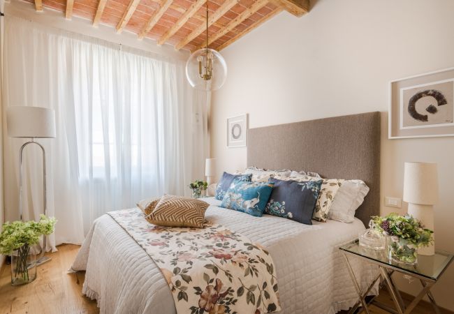 Appartement in Lucca - Contemporary 2 Bedrooms 2 Bathrooms Apartment Appartement in Lucca - Contemporary 2 Bedrooms 2 Bathrooms Apartment