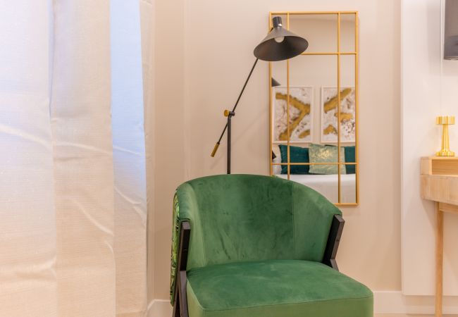 Studio in Madrid - Liria: Un Espacio de Elegancia y Confort en el Corazón de la Ciudad Studio in Madrid - Liria: Un Espacio de Elegancia y Confort en el Corazón de la Ciudad