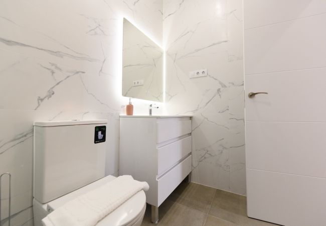 Appartement in Madrid - Elegancia y Funcionalidad en San Bernardo: Piso con Baños en Suite Appartement in Madrid - Elegancia y Funcionalidad en San Bernardo: Piso con Baños en Suite