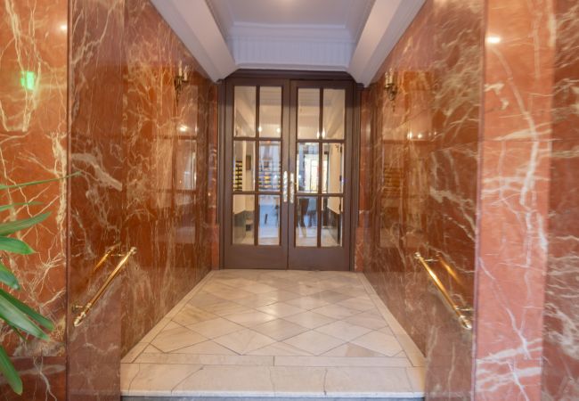 Appartement in Madrid - Ático con extraordinaria Terraza - Centro -Lujo - Alturas con sabor Mediterráneo Appartement in Madrid - Ático con extraordinaria Terraza - Centro -Lujo - Alturas con sabor Mediterráneo