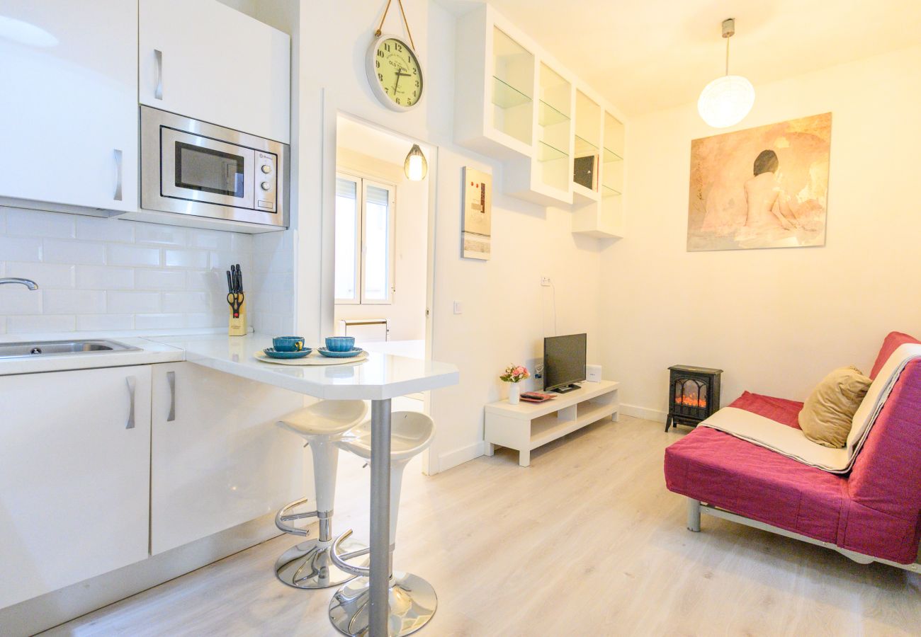 Appartement in Madrid - Acogedor piso de 1 dormitorio a poco metros del centro de la Ciudad .Temporal