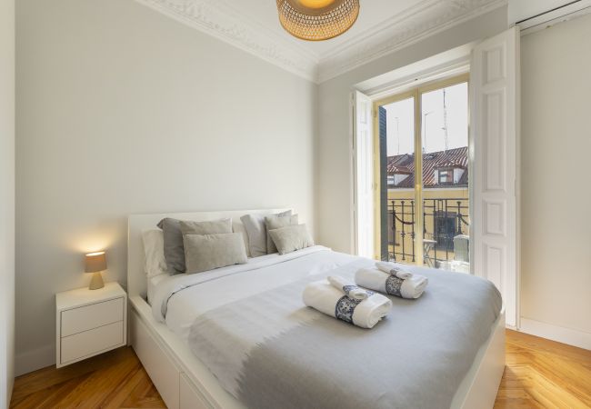 Appartement in Madrid - Acogedor piso con balcones en el centro de Madrid , a unos pasos de la Plaza Mayor .Temporal Appartement in Madrid - Acogedor piso con balcones en el centro de Madrid , a unos pasos de la Plaza Mayor .Temporal