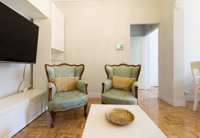 Appartement in Madrid - Acogedor piso con balcones en el centro de Madrid , a unos pasos de la Plaza Mayor .Temporal Appartement in Madrid - Acogedor piso con balcones en el centro de Madrid , a unos pasos de la Plaza Mayor .Temporal