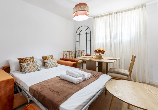 Appartement in Madrid - Magnífico Piso de 3 dormitorios en Madres Plaza de Mayo – Espacioso y Cómodo –Madrid. Temporal  Appartement in Madrid - Magnífico Piso de 3 dormitorios en Madres Plaza de Mayo – Espacioso y Cómodo –Madrid. Temporal