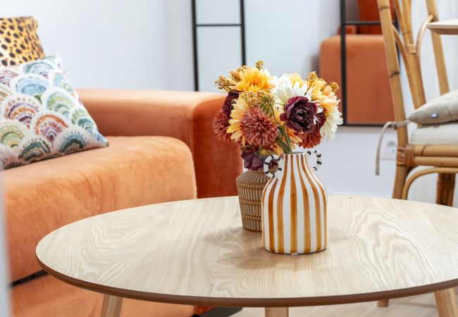 Appartement in Madrid - Magnífico Piso de 3 dormitorios en Madres Plaza de Mayo – Espacioso y Cómodo –Madrid. Temporal  Appartement in Madrid - Magnífico Piso de 3 dormitorios en Madres Plaza de Mayo – Espacioso y Cómodo –Madrid. Temporal