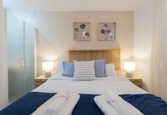 Appartement in Madrid - Magnífico Piso de 3 dormitorios en Madres Plaza de Mayo – Espacioso y Cómodo –Madrid. Temporal  Appartement in Madrid - Magnífico Piso de 3 dormitorios en Madres Plaza de Mayo – Espacioso y Cómodo –Madrid. Temporal