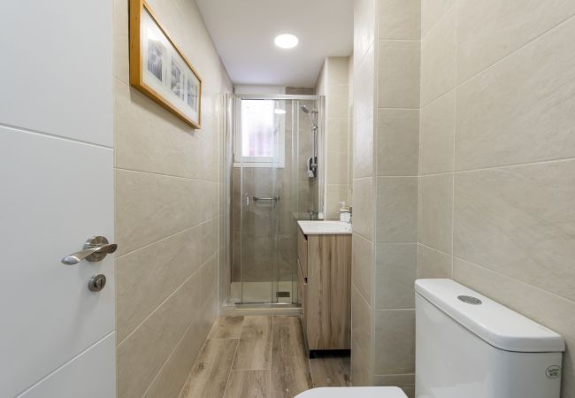 Appartement in Madrid - Magnífico Piso de 3 dormitorios en Madres Plaza de Mayo – Espacioso y Cómodo –Madrid. Temporal  Appartement in Madrid - Magnífico Piso de 3 dormitorios en Madres Plaza de Mayo – Espacioso y Cómodo –Madrid. Temporal