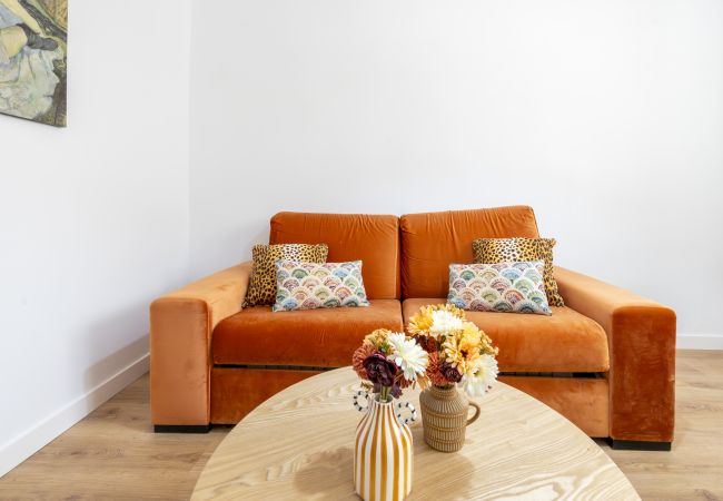 Appartement in Madrid - Magnífico Piso de 3 dormitorios en Madres Plaza de Mayo – Espacioso y Cómodo –Madrid. Temporal  Appartement in Madrid - Magnífico Piso de 3 dormitorios en Madres Plaza de Mayo – Espacioso y Cómodo –Madrid. Temporal