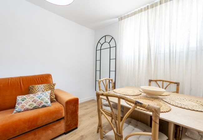 Appartement in Madrid - Magnífico Piso de 3 dormitorios en Madres Plaza de Mayo – Espacioso y Cómodo –Madrid. Temporal  Appartement in Madrid - Magnífico Piso de 3 dormitorios en Madres Plaza de Mayo – Espacioso y Cómodo –Madrid. Temporal