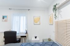 Rent by room in Madrid - Tokyo: habitación con confort, comodidad y áreas compartidas Chamartín – Mauricio Legendre