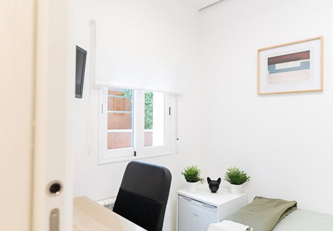  in Madrid - Oruro: Habitación con confort y esencia boliviana en Madrid