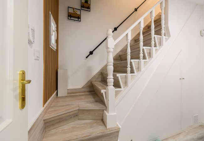 Rent by room in Madrid - La Paz: Habitación con confort y esencia boliviana en Madrid. Temporal Rent by room in Madrid - La Paz: Habitación con confort y esencia boliviana en Madrid. Temporal