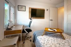 Rent by room in Madrid - Lima: habitación perfecta para vivir y compartir en Madrid 