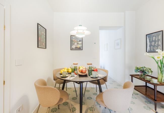 Appartement in Lucca - Historic and Contemporary 3 Bedrooms inside Lucca Appartement in Lucca - Historic and Contemporary 3 Bedrooms inside Lucca