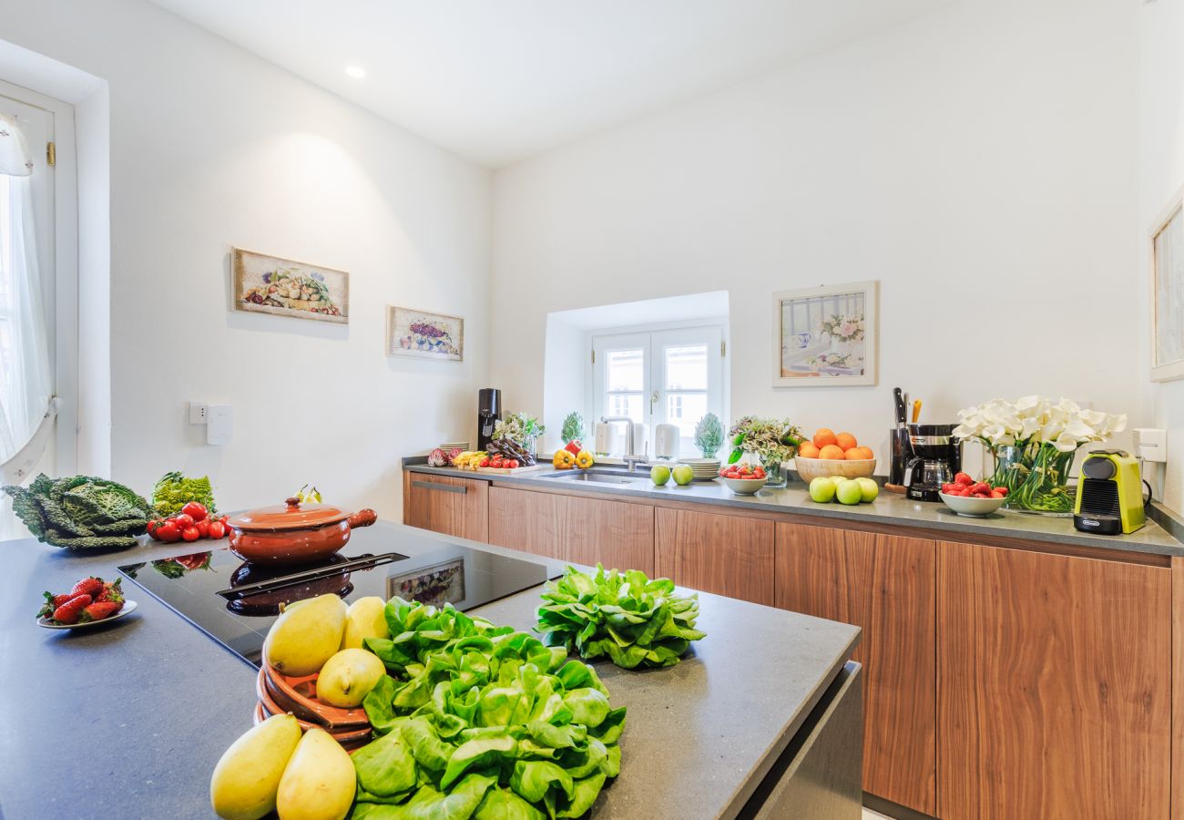 Appartement in Lucca - Historic and Contemporary 3 Bedrooms inside Lucca Appartement in Lucca - Historic and Contemporary 3 Bedrooms inside Lucca
