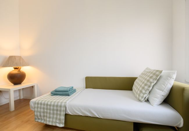 Appartement in Madrid - Piso de 1 Dormitorio en Chamartín-Madrid, Ideal para Parejas o Profesionales. Temporal Appartement in Madrid - Piso de 1 Dormitorio en Chamartín-Madrid, Ideal para Parejas o Profesionales. Temporal