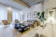 Appartement in Lucca - luxury accessible single-floor apartment in Lucca center