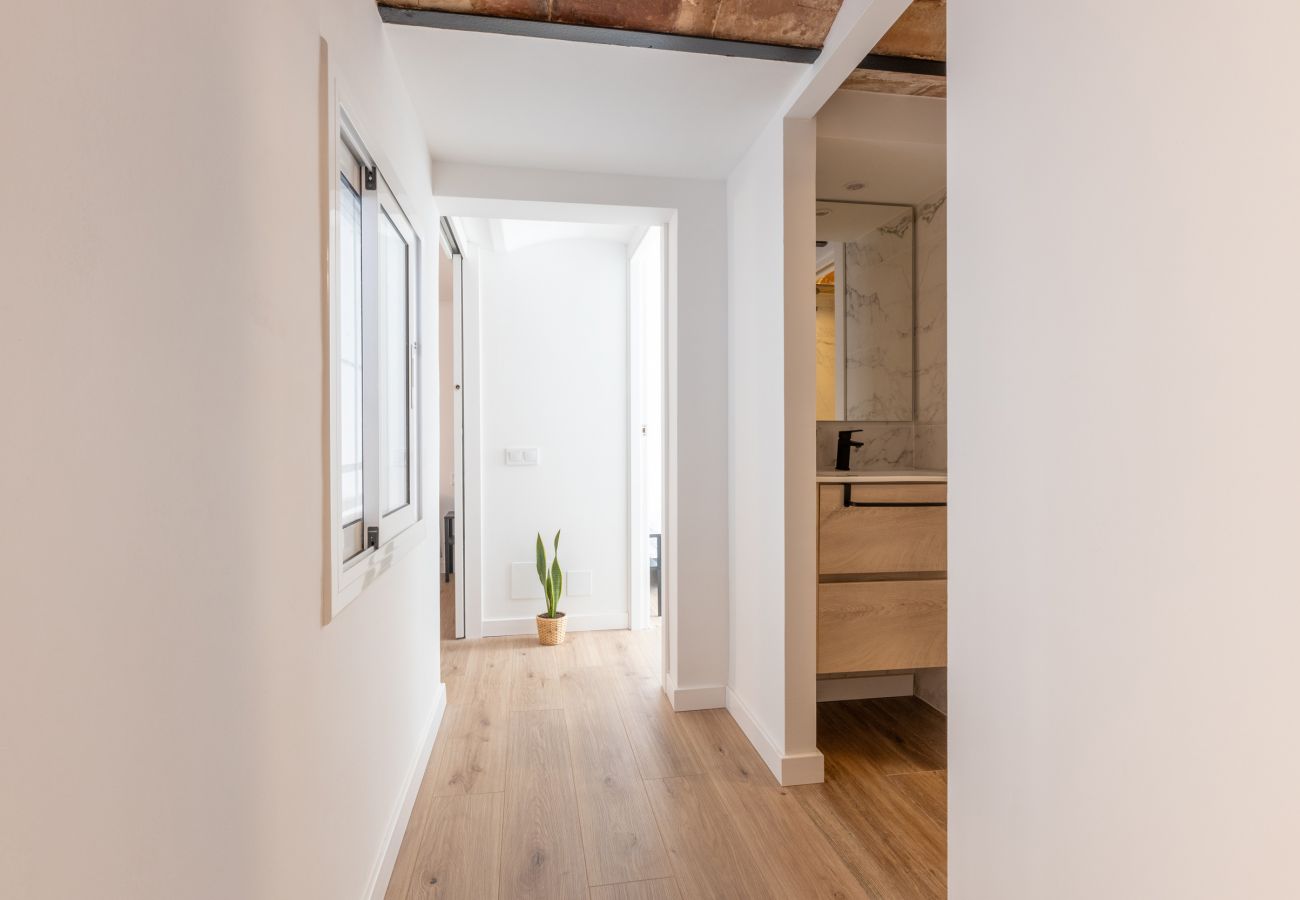 Appartement in Barcelona - Renovated 2 bedrooms flat in central Gracia Appartement in Barcelona - Renovated 2 bedrooms flat in central Gracia