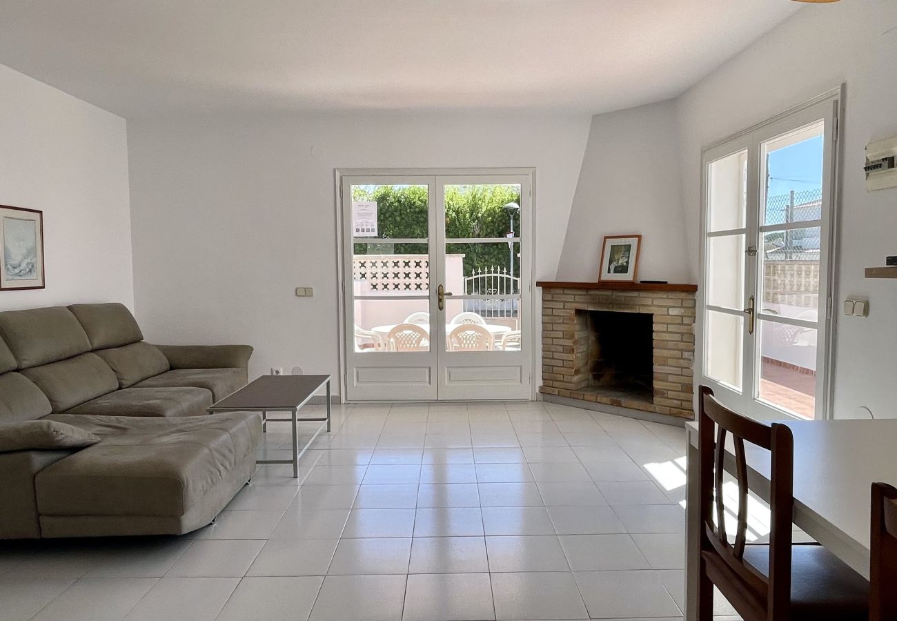 Casa en L'Escala - CASA LA VINYA 16 3D Casa en L'Escala - CASA LA VINYA 16 3D