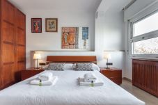 Apartamento en Barcelona - Beautiful-centric next to MusicHall-2-Dormitorios