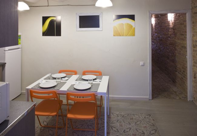 Apartamento en Barcelona - Parallel Centric Flat,Terrace,WiFi-2-Dormitorios Apartamento en Barcelona - Parallel Centric Flat,Terrace,WiFi-2-Dormitorios