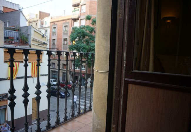 Apartamento en Barcelona - PLAZA ESPAÑA & MONTJUÏC, piso en alquiler por días muy bonito, tranquilo, agradable en Barcelona centro Apartamento en Barcelona - PLAZA ESPAÑA & MONTJUÏC, piso en alquiler por días muy bonito, tranquilo, agradable en Barcelona centro