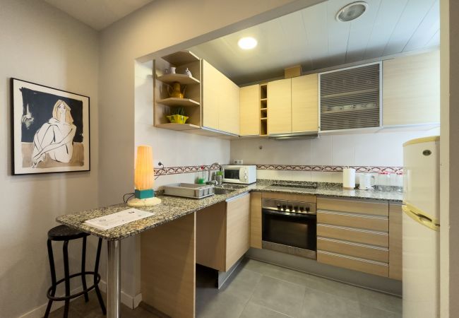Apartamento en Barcelona - Estudio en alquiler luminoso, tranquilo y muy bien situado en Gracia, Barcelona centro Apartamento en Barcelona - Estudio en alquiler luminoso, tranquilo y muy bien situado en Gracia, Barcelona centro