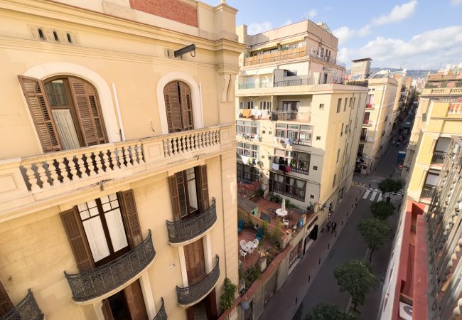 Apartamento en Barcelona - Piso con encanto, restaurado y equipado, muy bonito y luminoso en Barcelona centro, Gracia Apartamento en Barcelona - Piso con encanto, restaurado y equipado, muy bonito y luminoso en Barcelona centro, Gracia