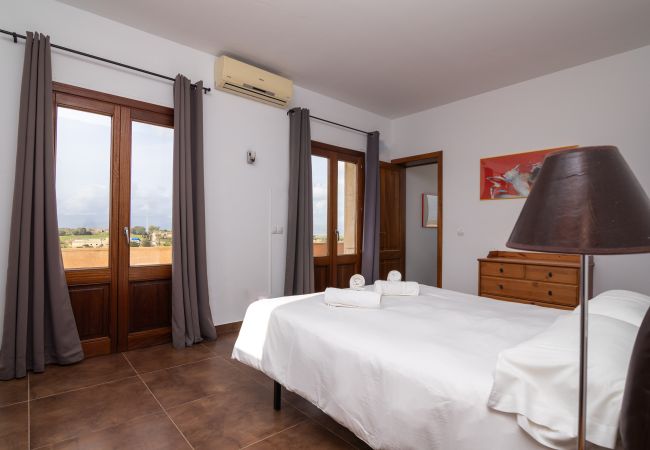 Villa en Santa Margalida - Villa Vernissa -  Finca con gran piscina muy cerca de Can Picafort y de las mejores playas de la isla Villa en Santa Margalida - Villa Vernissa -  Finca con gran piscina muy cerca de Can Picafort y de las mejores playas de la isla