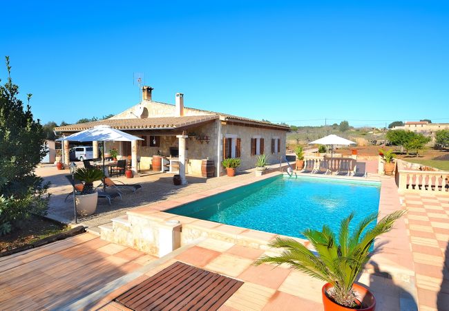 Finca con piscina para el alquiler en Mallorca