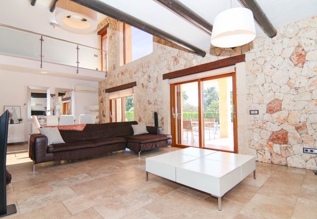 Finca en Sa Pobla - Rey del Campo 140 lujosa villa con piscina privada, aire acondicionado, jardín y zona barbacoa Finca en Sa Pobla - Rey del Campo 140 lujosa villa con piscina privada, aire acondicionado, jardín y zona barbacoa