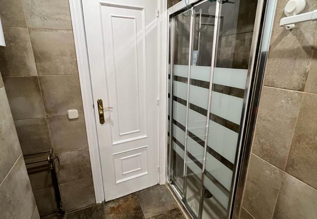 Apartamento en Madrid - Luxury apartment Centro Madrid Downtown M (VEL55) Apartamento en Madrid - Luxury apartment Centro Madrid Downtown M (VEL55)