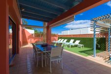 Villa en Corralejo -  Long Beach with pool By CanariasGetaway 