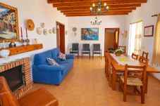 Finca en Campos - Alcoraia 408 tradicional finca con piscina privada, terraza, barbacoa y aire acondicionado