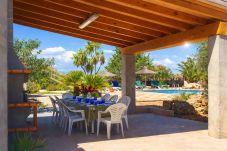 Finca en Campos - Can Bril 409 finca rústica con piscina privada, terraza, jardín y WiFi