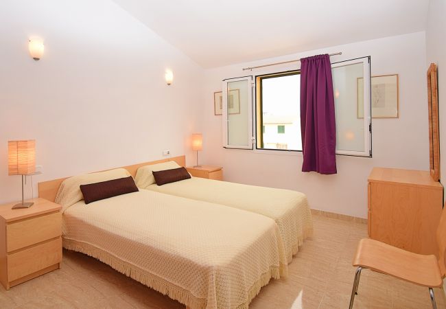 Casa adosada en Sa Pobla - Robes Sa Pobla 170 fantástica casa con piscina, aire acondicionado, terraza y WiFi Casa adosada en Sa Pobla - Robes Sa Pobla 170 fantástica casa con piscina, aire acondicionado, terraza y WiFi