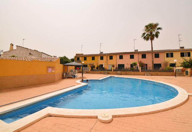 Casa adosada en Sa Pobla - Robes Sa Pobla 170 fantástica casa con piscina, aire acondicionado, terraza y WiFi Casa adosada en Sa Pobla - Robes Sa Pobla 170 fantástica casa con piscina, aire acondicionado, terraza y WiFi